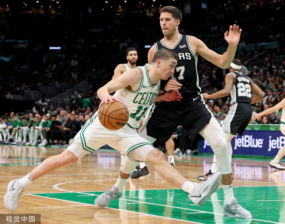 投向德布劳 投向德布劳